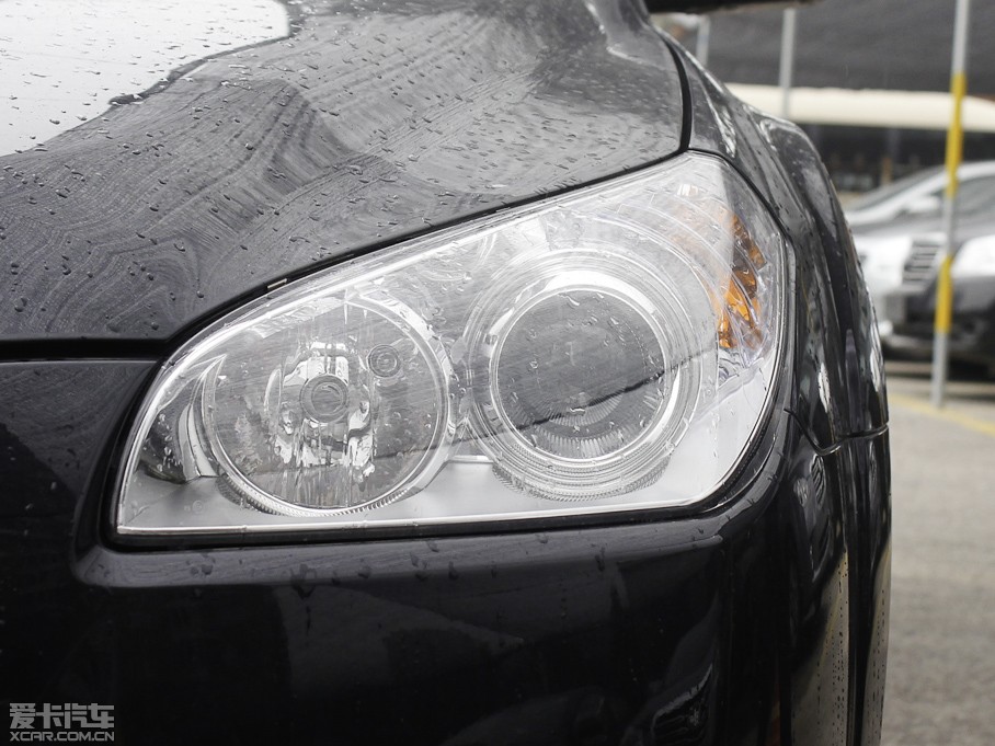 2011��vB50 1.6L �ԄӺ��A��