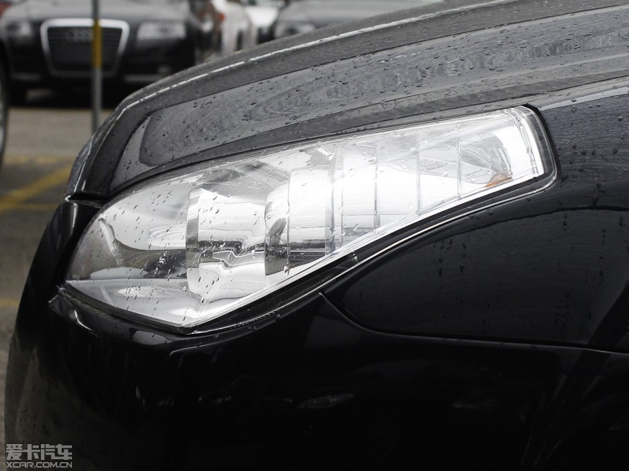 2011��vB50 1.6L �ԄӺ��A��