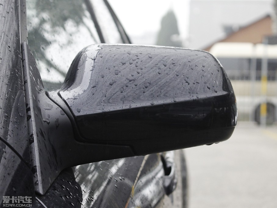 2011��vB50 1.6L �Ԅ�(d��ng)���A��