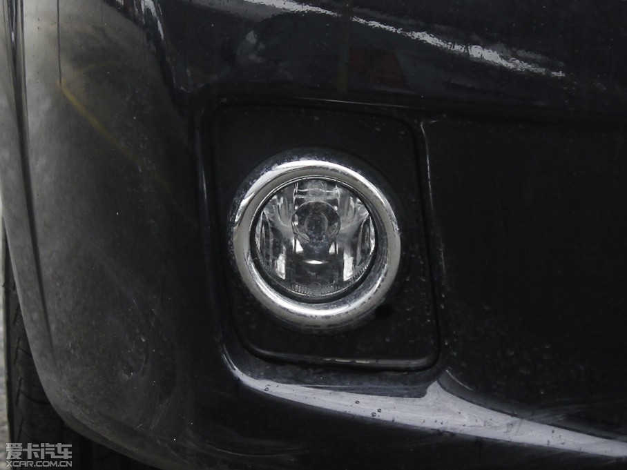 2011��vB50 1.6L �ԄӺ��A��