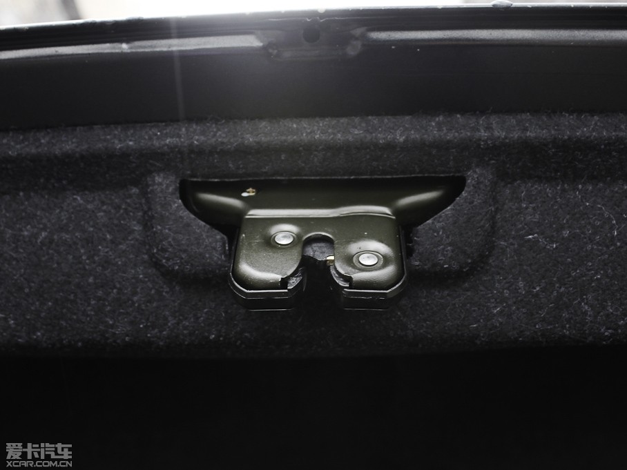 2011vB50 1.6L ԄӺA