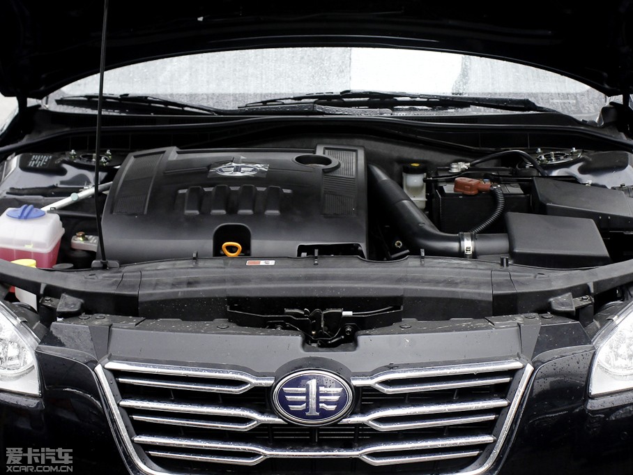 2011��vB50 1.6L �ԄӺ��A��