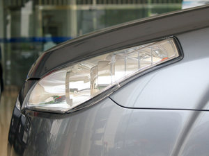 2011款1.6L 自动天窗版 细节外观