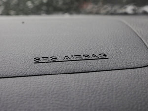 2011款1.6L 自动豪华版 空间座椅