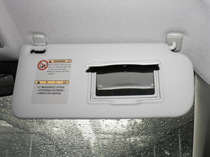 2011款1.6L 自动豪华版 空间座椅
