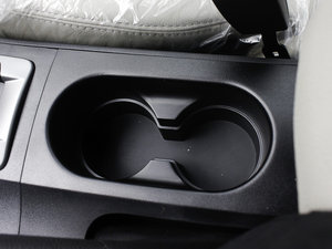 2011款1.6L 自动豪华版 空间座椅