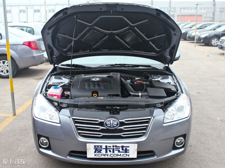 2012��vB50 1.6L �ԄӺ��A��