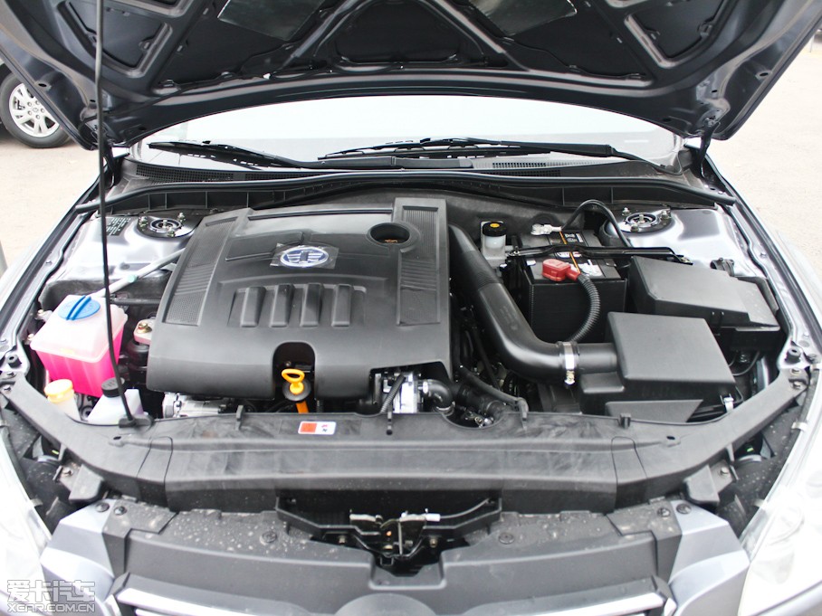 2012��vB50 1.6L �ԄӺ��A��