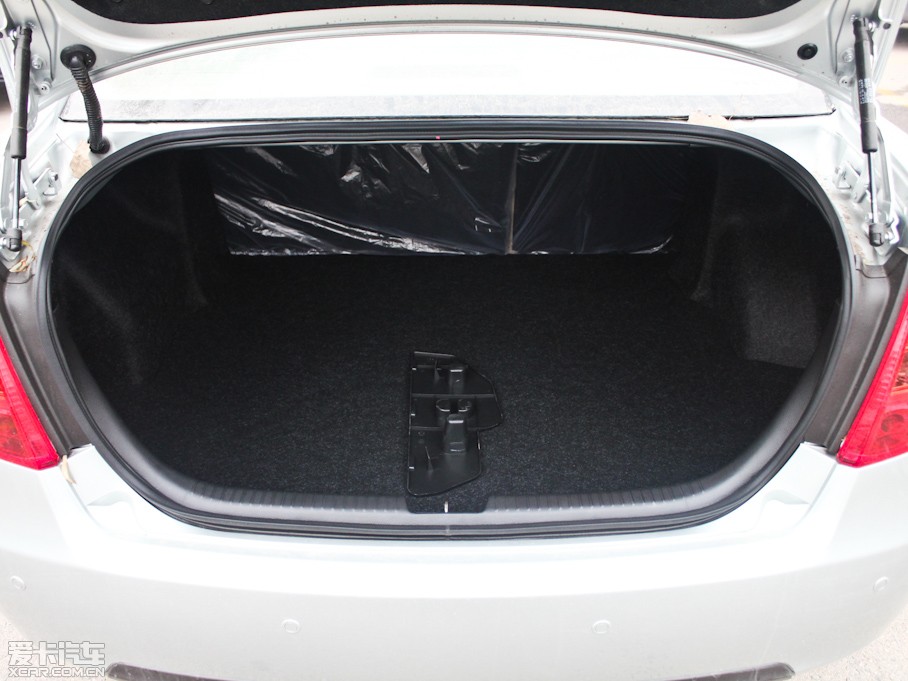 2012��vB50 1.6L �քӕr�а�