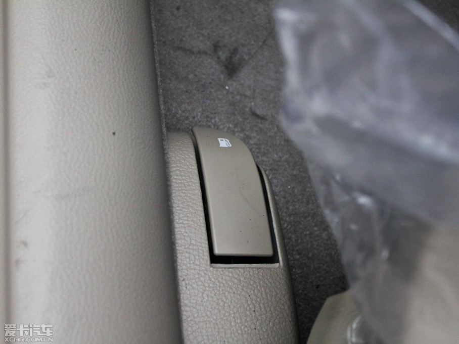 2012��vB50 1.6L �քӕr�а�