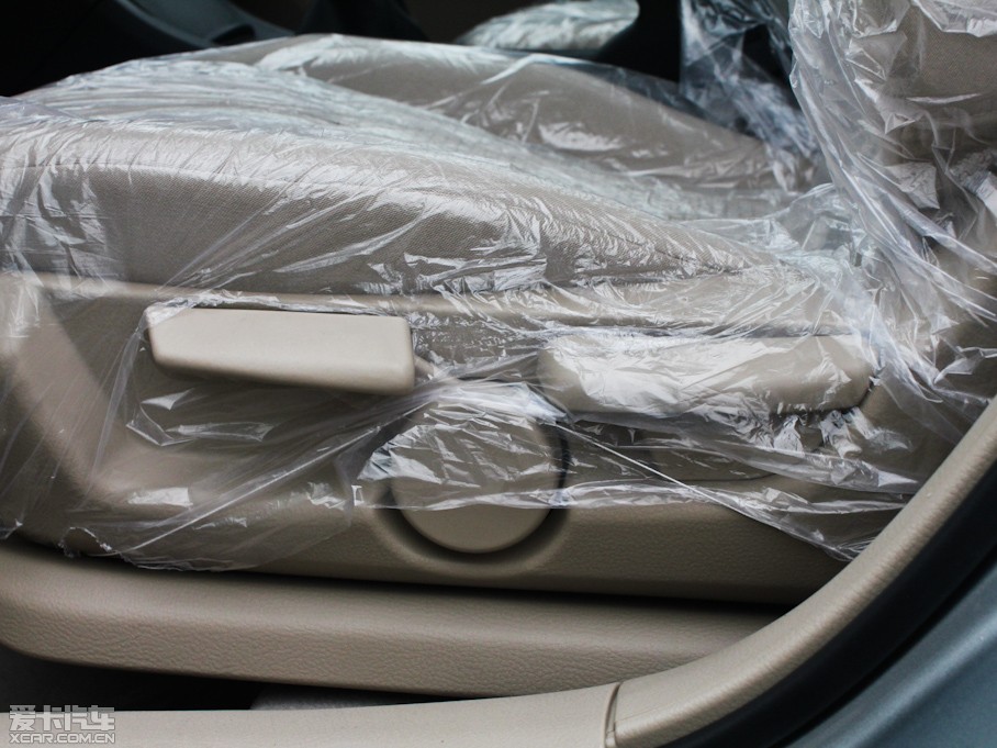 2012��vB50 1.6L �քӕr�а�