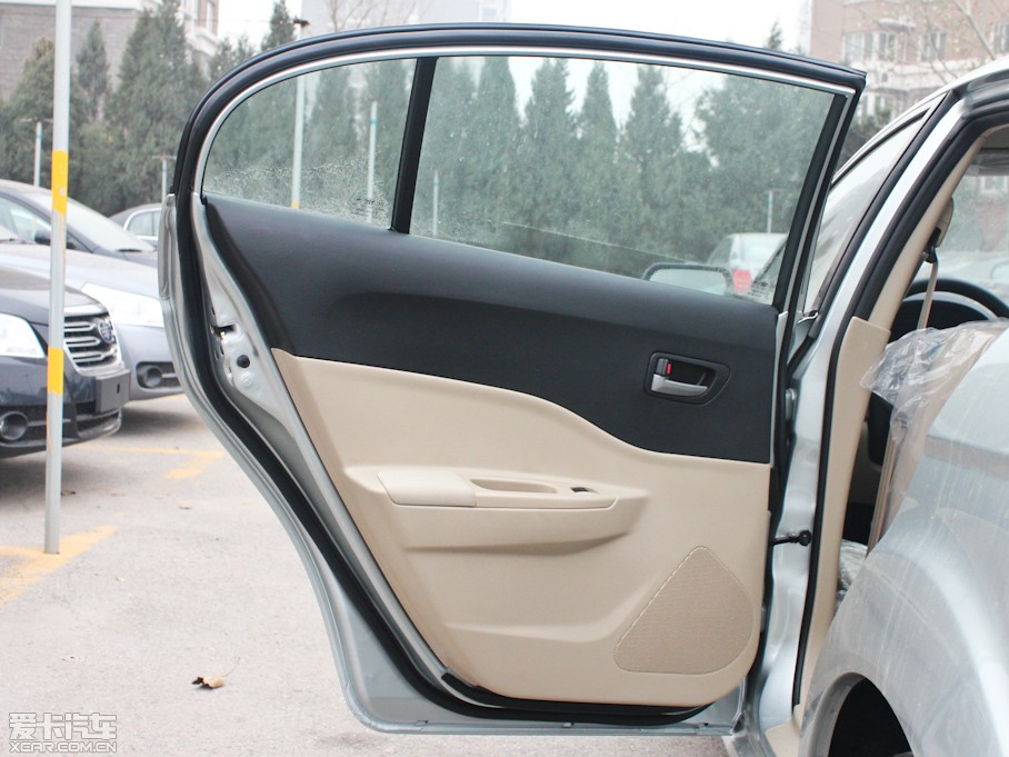 2012��vB50 1.6L �քӕr�а�