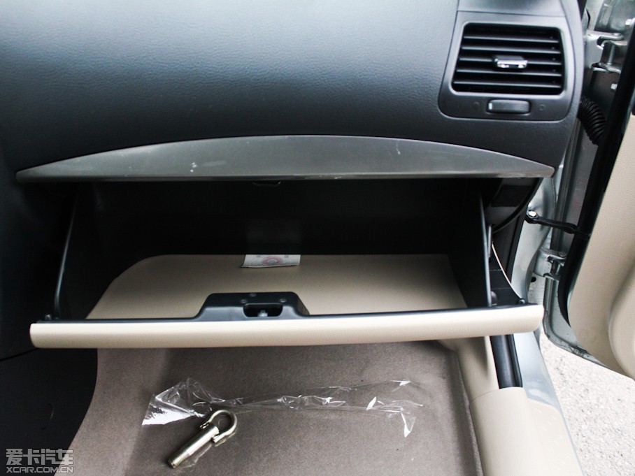 2012��vB50 1.6L �քӕr�а�