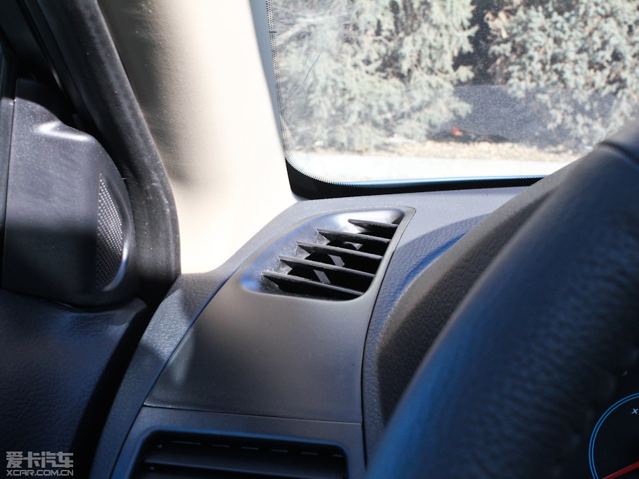 2012��vB50 1.6L �ք�(d��ng)�촰��