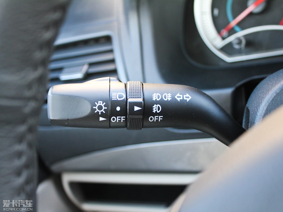 2012vB50 1.6L ԄF