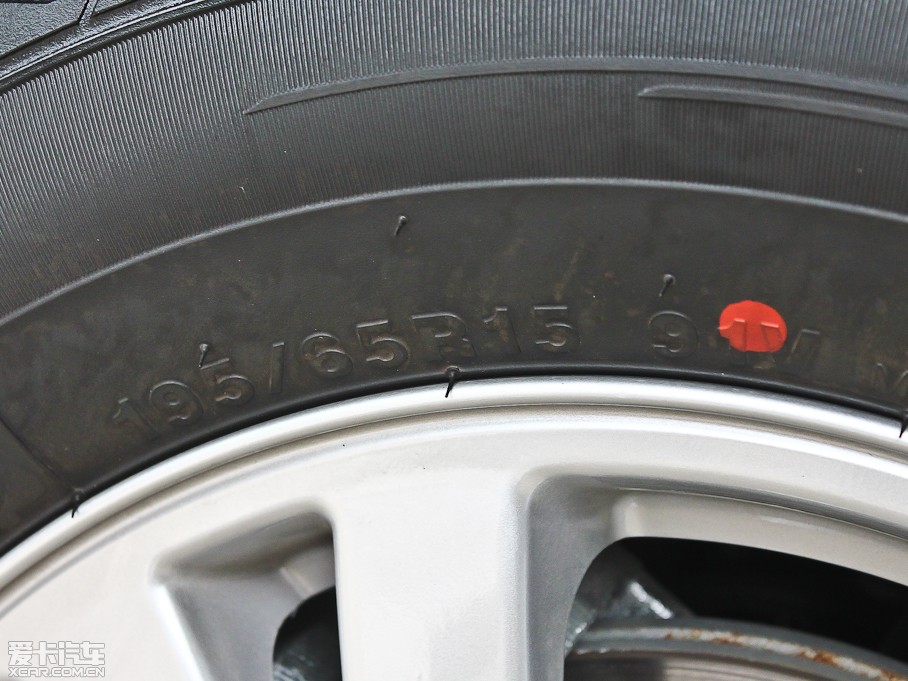 2012��vB50 1.6L �Ԅ�(d��ng)�촰��