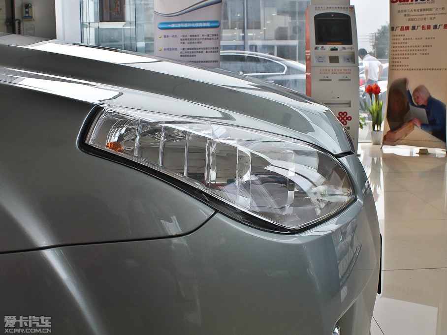 2012��vB50 1.6L �Ԅ��촰��