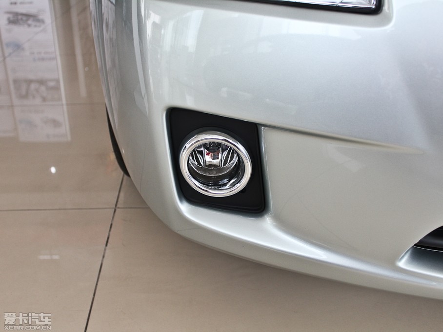 2012��vB50 1.6L �Ԅ�(d��ng)�촰��