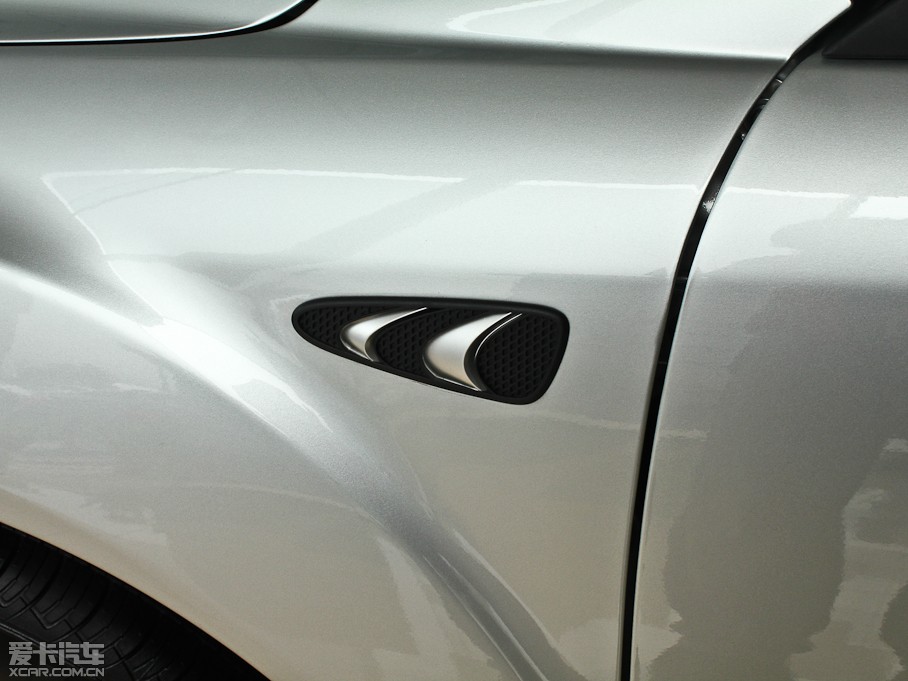 2012��vB50 1.6L �Ԅ��촰��