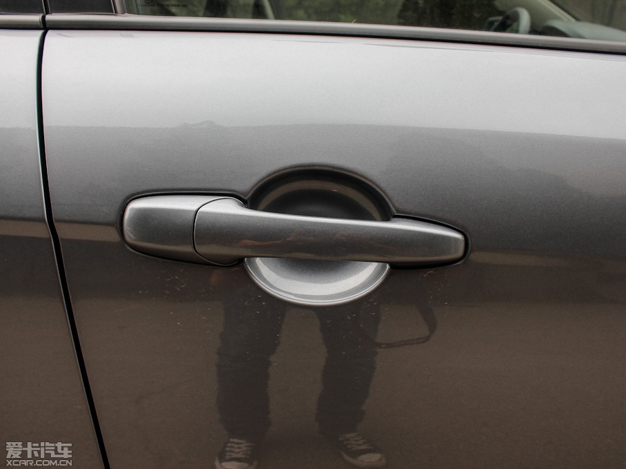 2012��vB50 1.6L �Ԅӕr�а�