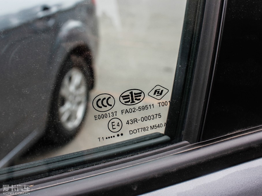 2012��vB50 1.6L �Ԅ�(d��ng)�r(sh��)�а�