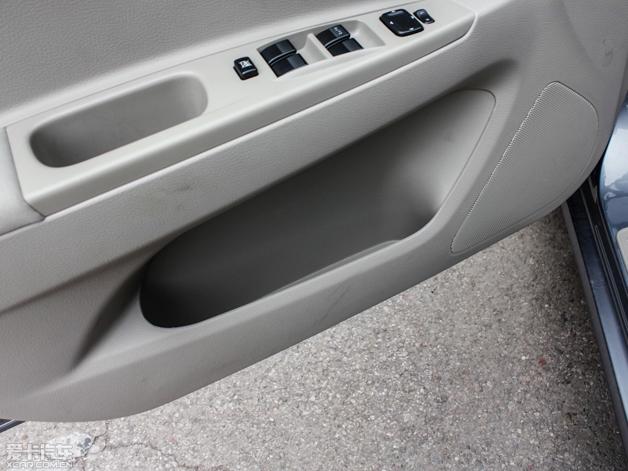 2012vB50 1.6L Ԅ(dng)r(sh)а