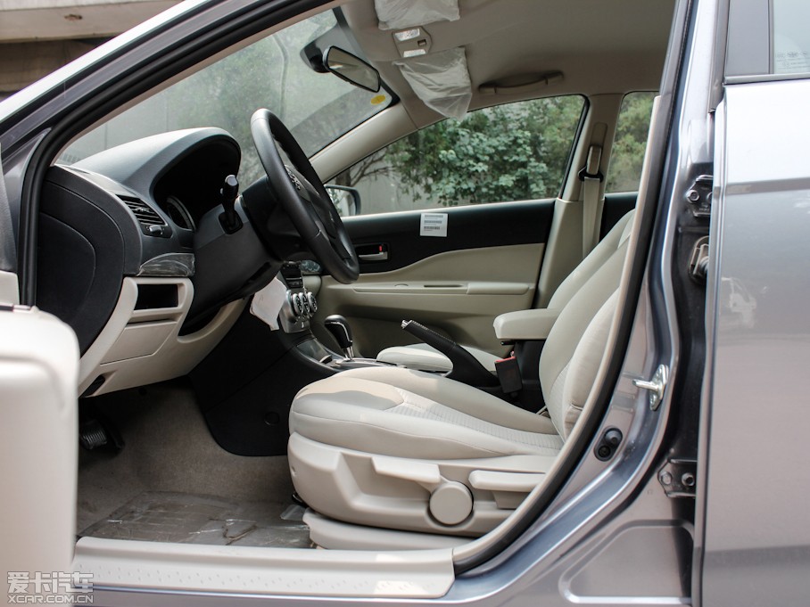 2012��vB50 1.6L �Ԅӕr�а�