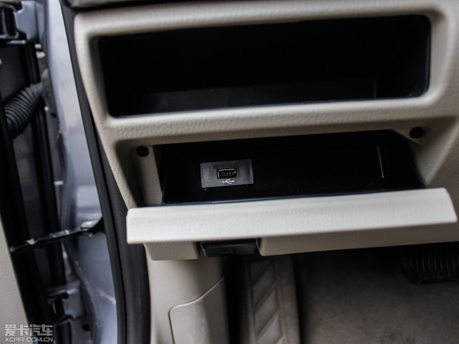 2012��vB50 1.6L �Ԅӕr�а�