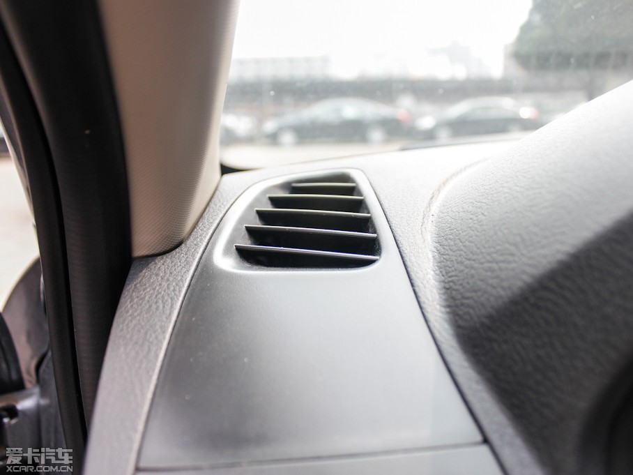 2012��vB50 1.6L �Ԅӕr�а�