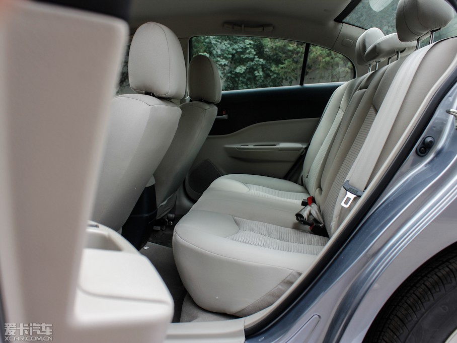 2012��vB50 1.6L �Ԅӕr�а�