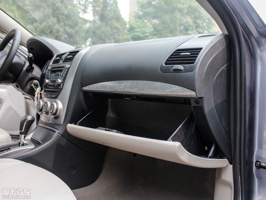 2012��vB50 1.6L �Ԅӕr�а�