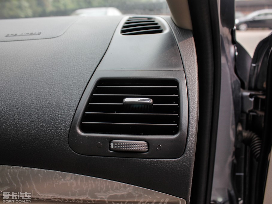 2012��vB50 1.6L �Ԅ�(d��ng)�r(sh��)�а�