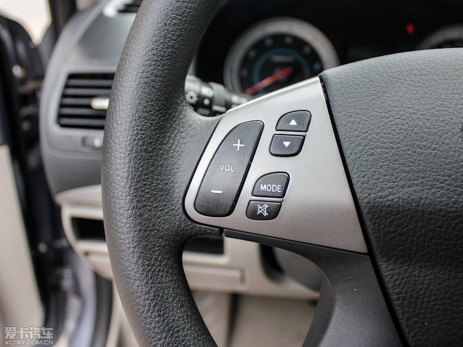 2012��vB50 1.6L �Ԅӕr�а�