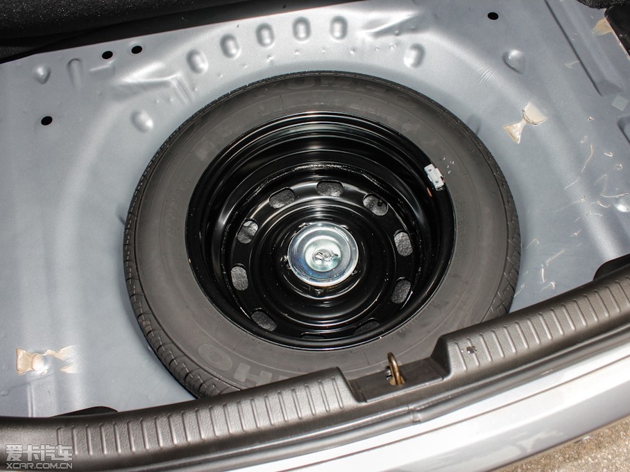 2012��vB50 1.6L �Ԅ�(d��ng)�r(sh��)�а�