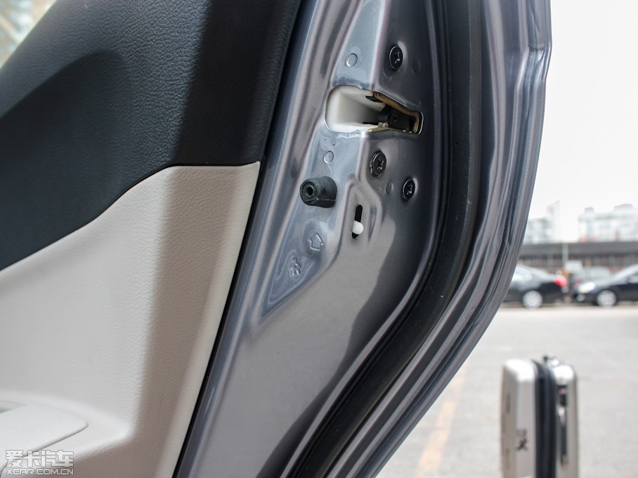 2012��vB50 1.6L �Ԅӕr�а�