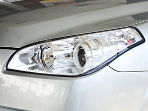 2012款1.6L 手动尊贵版 细节外观