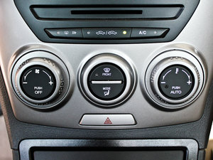 2012款1.6L 手动尊贵版 空调调节