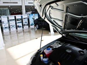 2012款1.6L 手动尊贵版 其它