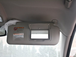 2012款1.6L 自动豪华版 空间座椅
