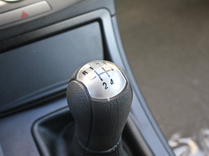 2012款1.6L 手动天窗版 中控区