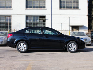 2012款1.6L 自动尊贵版 整体外观