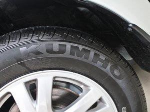 2012款1.6L 自动天窗版 轮胎品牌