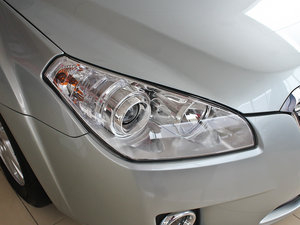 2012款1.6L 自动天窗版 细节外观