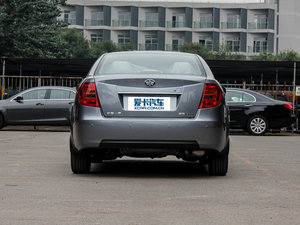 2012款1.6L 自动时尚版 正后	