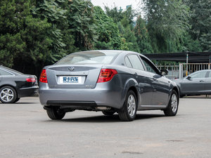 2012款1.6L 自动时尚版 整体外观