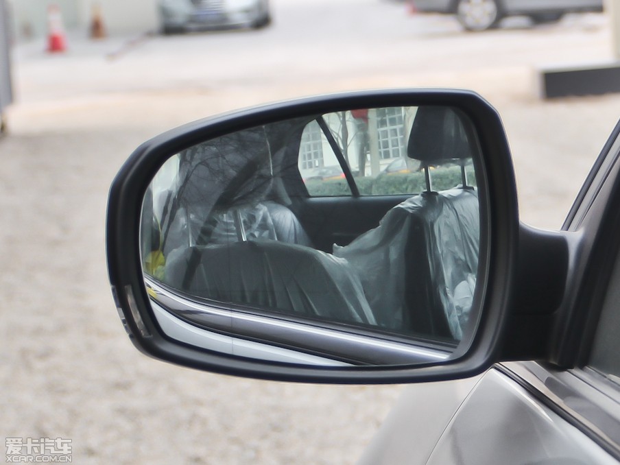 2012vB90 2.0L Ԅm