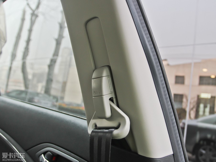 2012vB90 2.0L Ԅm