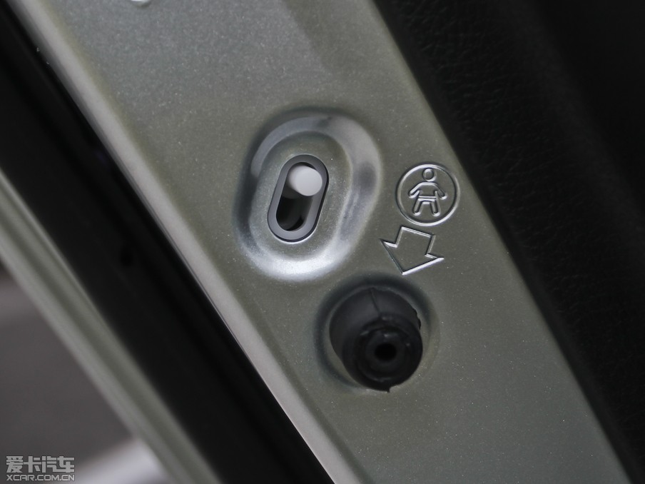 2012vB90 2.0L Ԅm