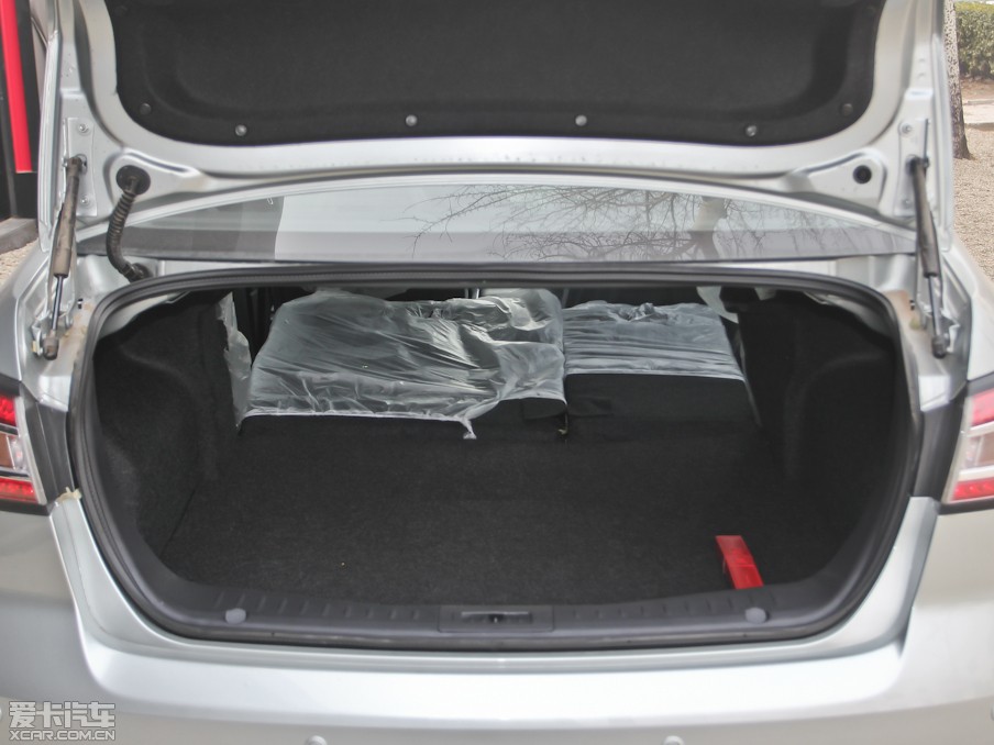 2012vB90 2.0L Ԅm