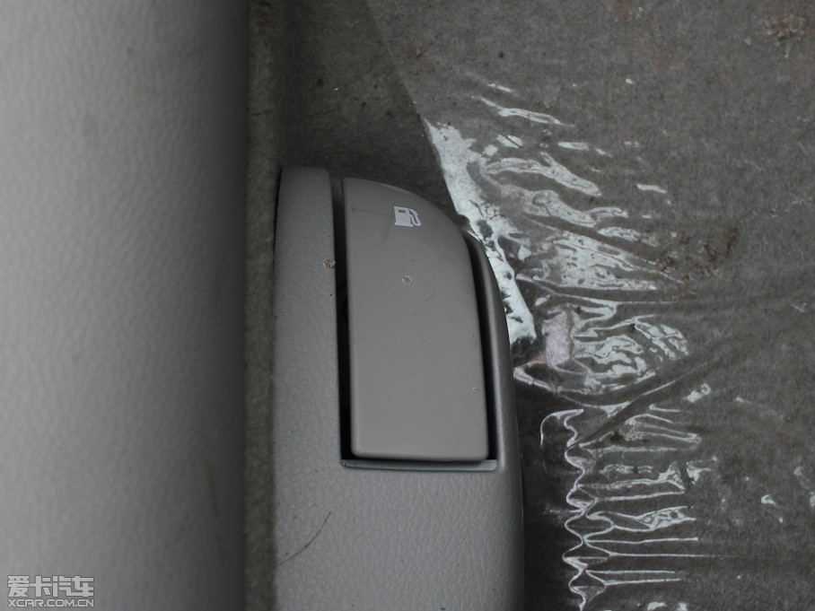 2012vB90 2.0L քӺA